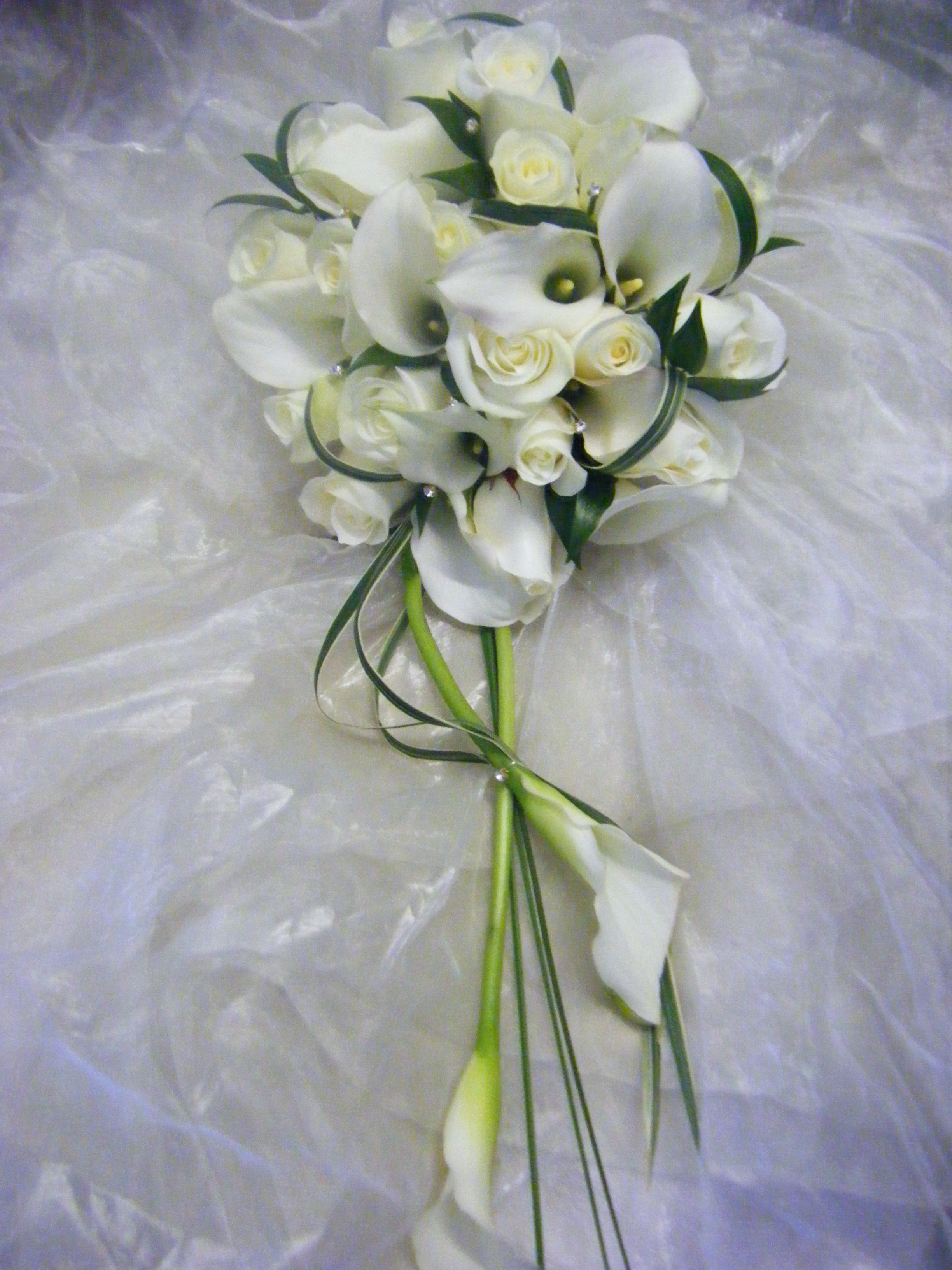White calla lily ivory rose stunning bridal bouquet