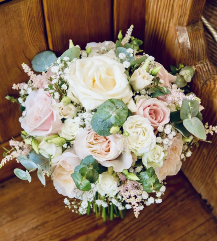 Spray roses, astilbe ,gyp lissianthus & ivory & pink avalanche roses