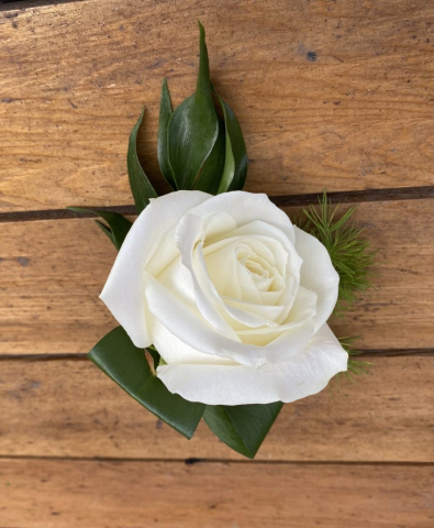 Ivory rose buttonhole