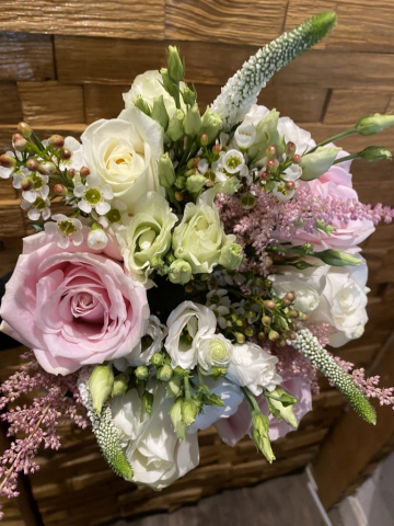 bridal flowers natural wedding flowers foliage blush pink rose ivory rose freesia veronica lissianthus and green soft ruscuss eucalyptus hand tied bouquet