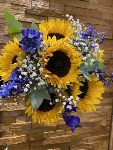 Sunflower & Delphiniums & Gypsophlia bridal bouquet