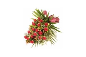 RED ROSE HAND TIED SHEAF