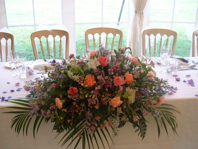 Top table arrangement at Warwickshire Golf Club