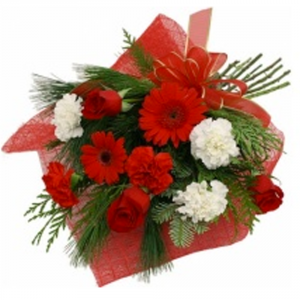 Red christmas bouquet